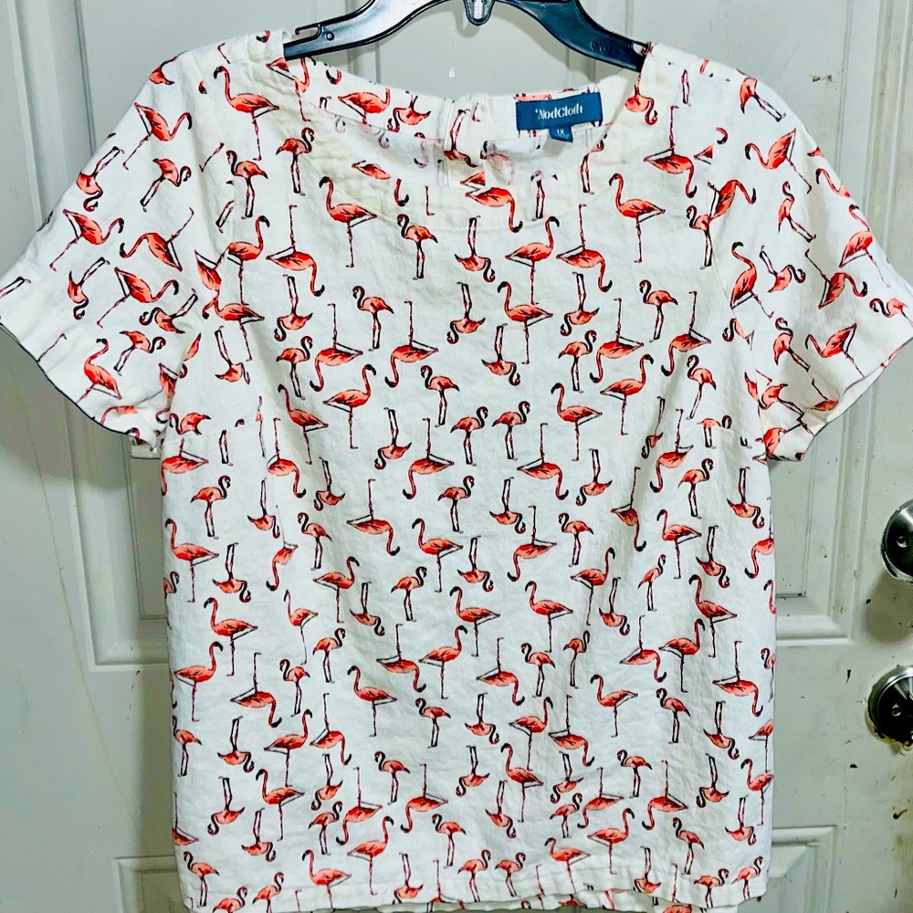 Women’s ModCloth flamingo blouse